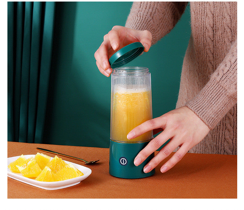 Rechargeable Portable Juicer Cup